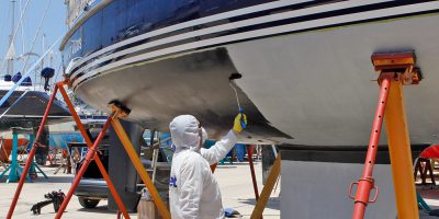 blauwasser_antifouling_auftragen_header